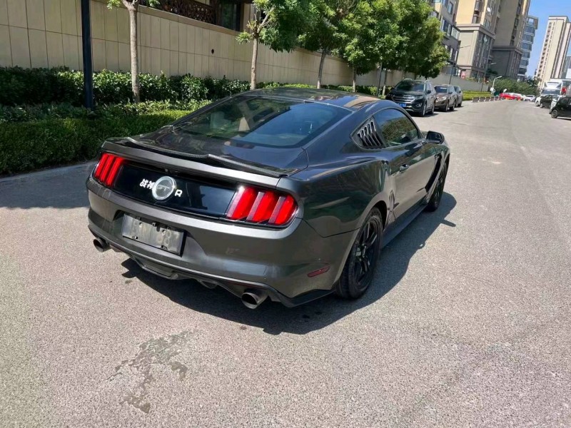 东营15年福特野马4