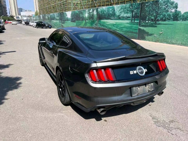 东营15年福特野马7