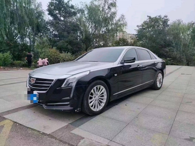 枣庄17年凯迪拉克CT62