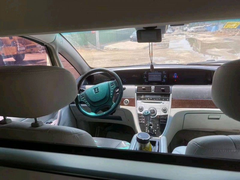 枣庄17年纳智捷大7 MPV4