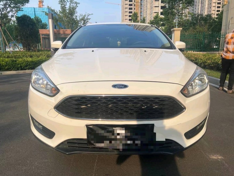 枣庄16年福特福克斯1