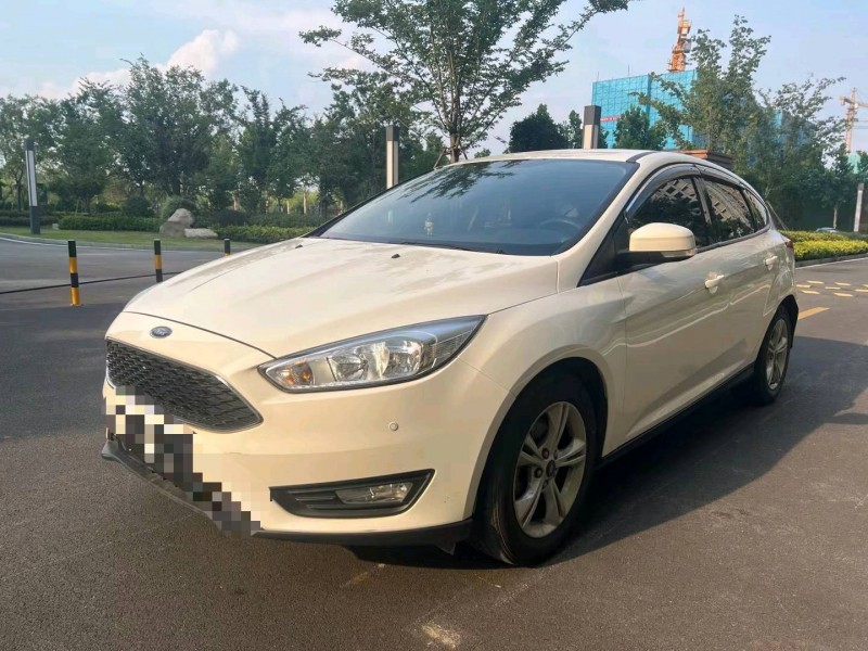 枣庄16年福特福克斯2