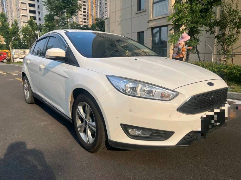 枣庄16年福特福克斯3