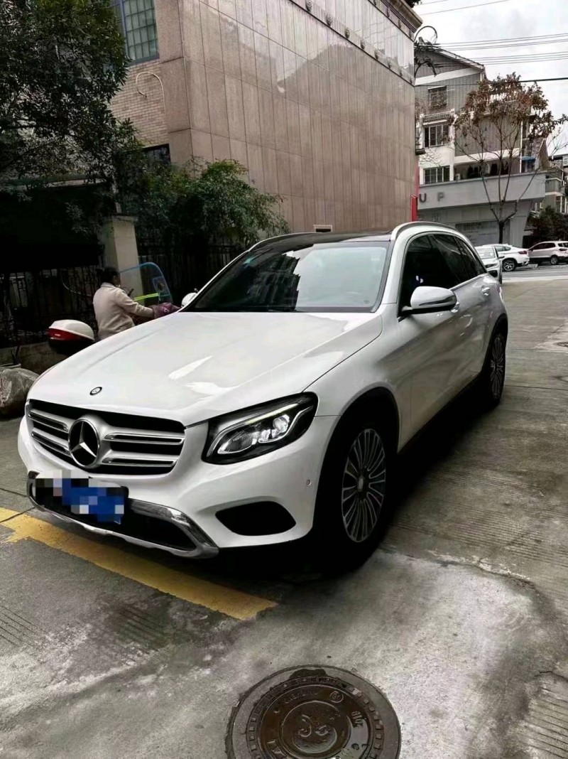 嘉兴16年奔驰GLC3