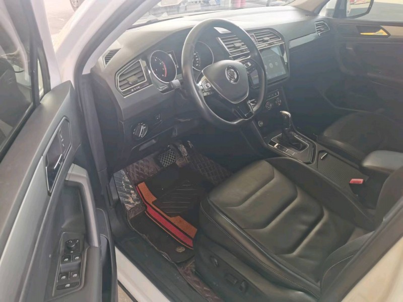 保定19年大众途观L4