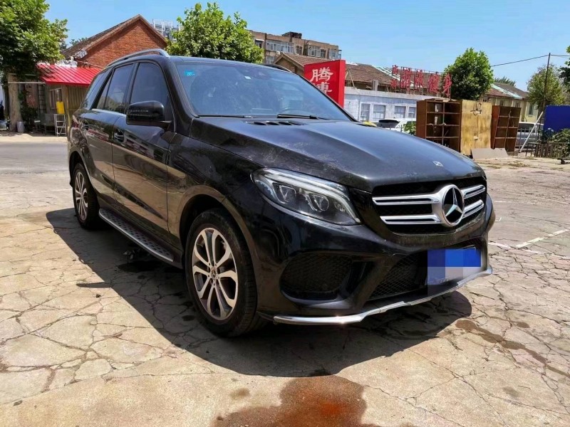 东营17年奔驰GLE2
