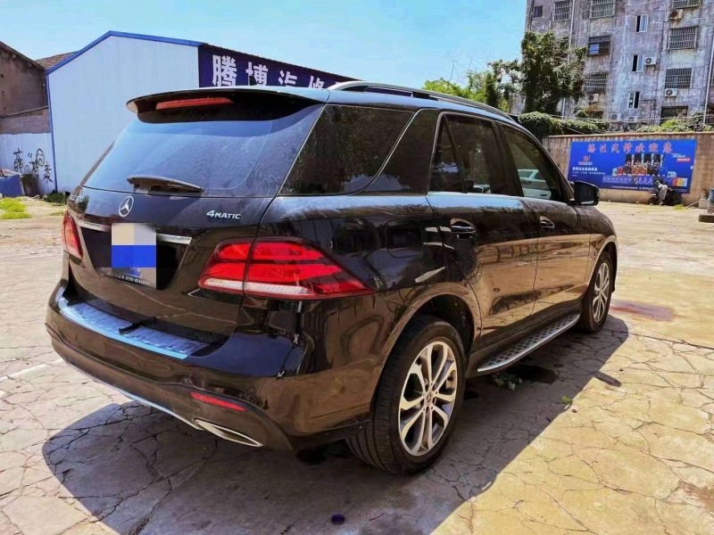 东营17年奔驰GLE4