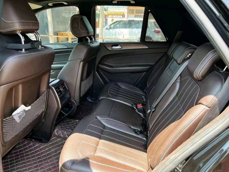 东营17年奔驰GLE8