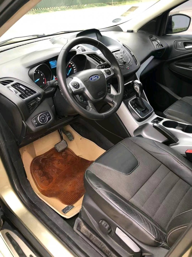 苏州13年福特翼虎8