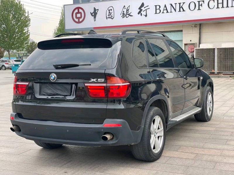 济南10年宝马X53