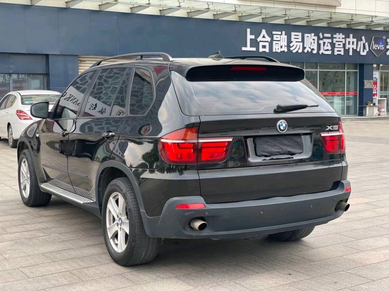 济南10年宝马X54