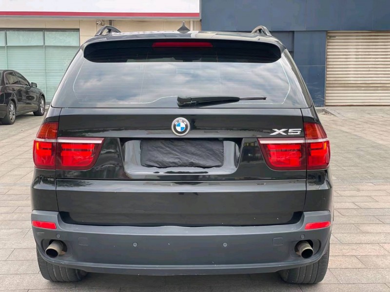 济南10年宝马X58