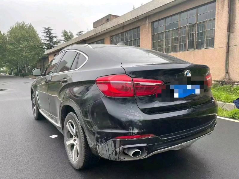 济南15年宝马X64