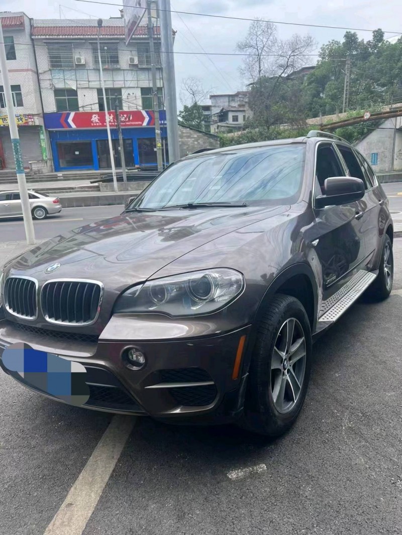 重庆13年宝马X52