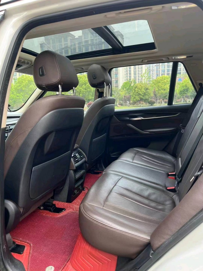 淮南16年宝马X59