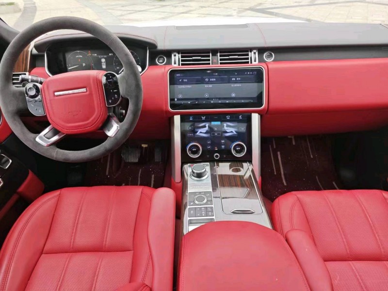 武汉17年路虎揽胜行政4