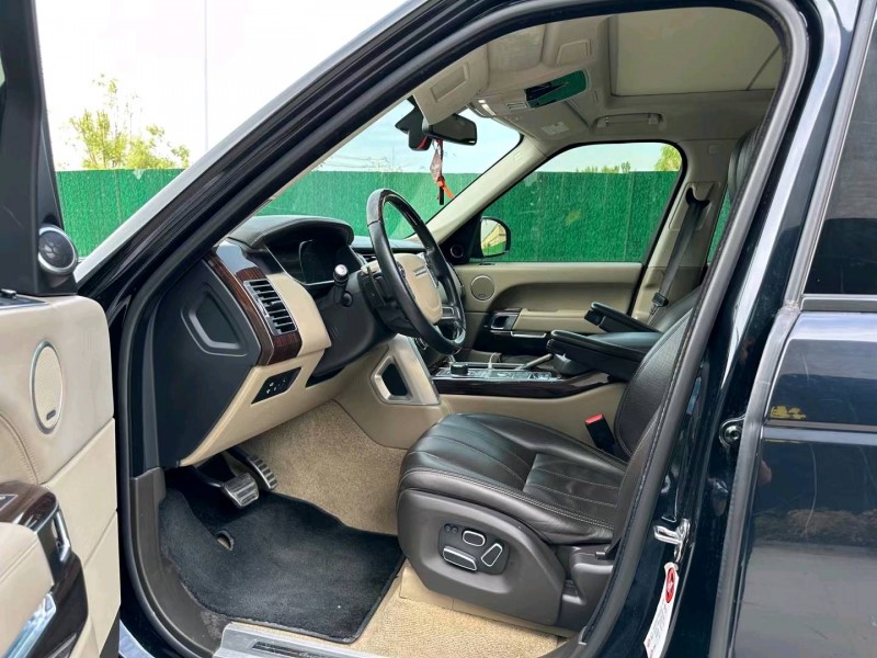 青岛14年路虎揽胜行政4