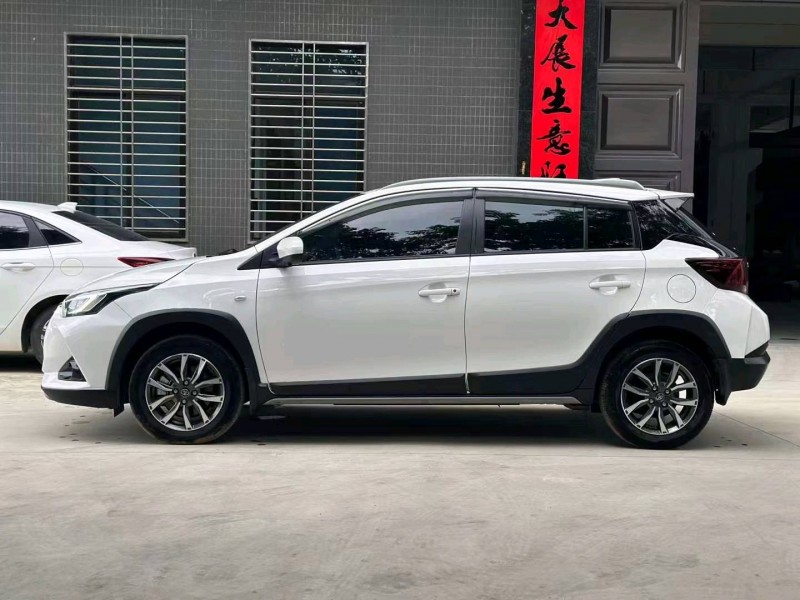 珠海21年丰田YARiS L 致炫8