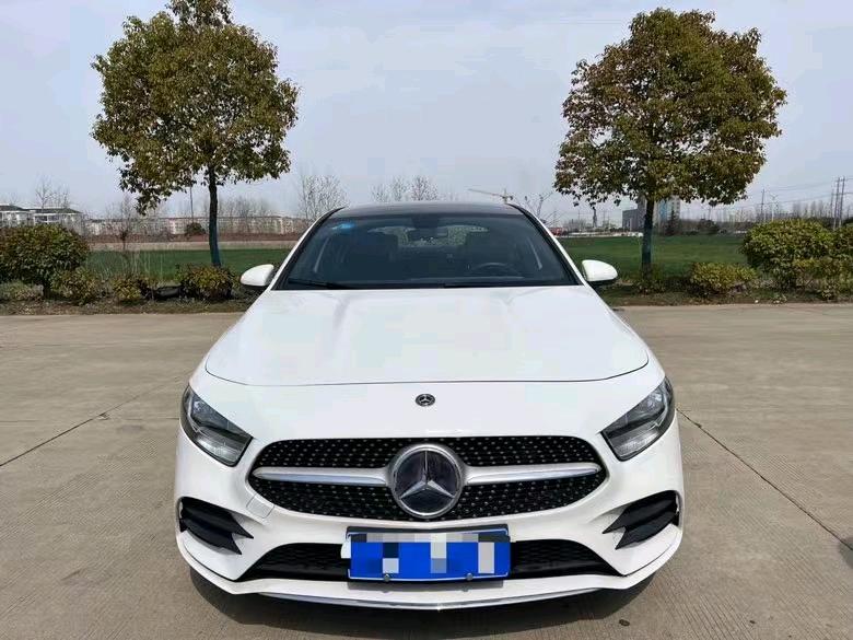 盐城19年奔驰A1