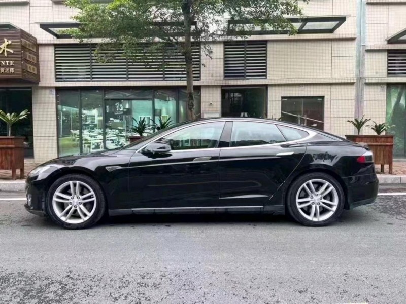珠海15年特斯拉MODEL S3