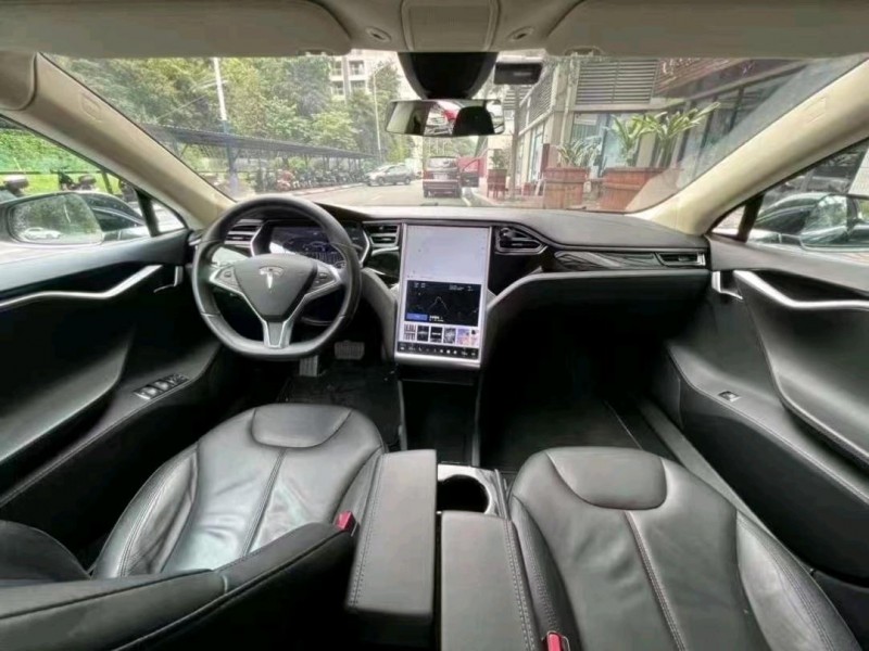 珠海15年特斯拉MODEL S5
