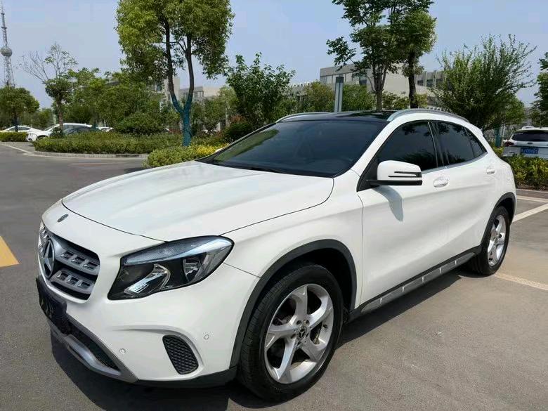 盐城18年奔驰GLA2