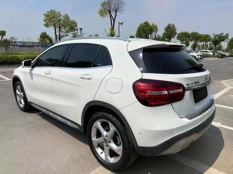 盐城18年奔驰GLA8