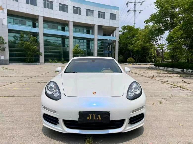 盐城13年保时捷帕拉梅拉1