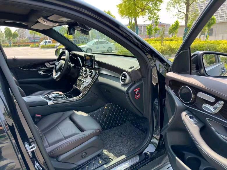 盐城19年奔驰GLC6