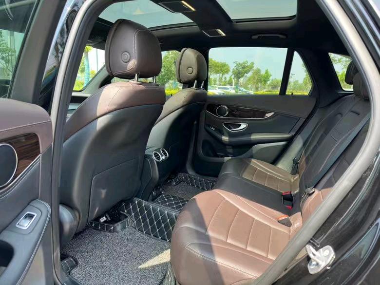 盐城19年奔驰GLC5