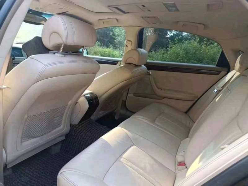 珠海11年别克林荫大道4