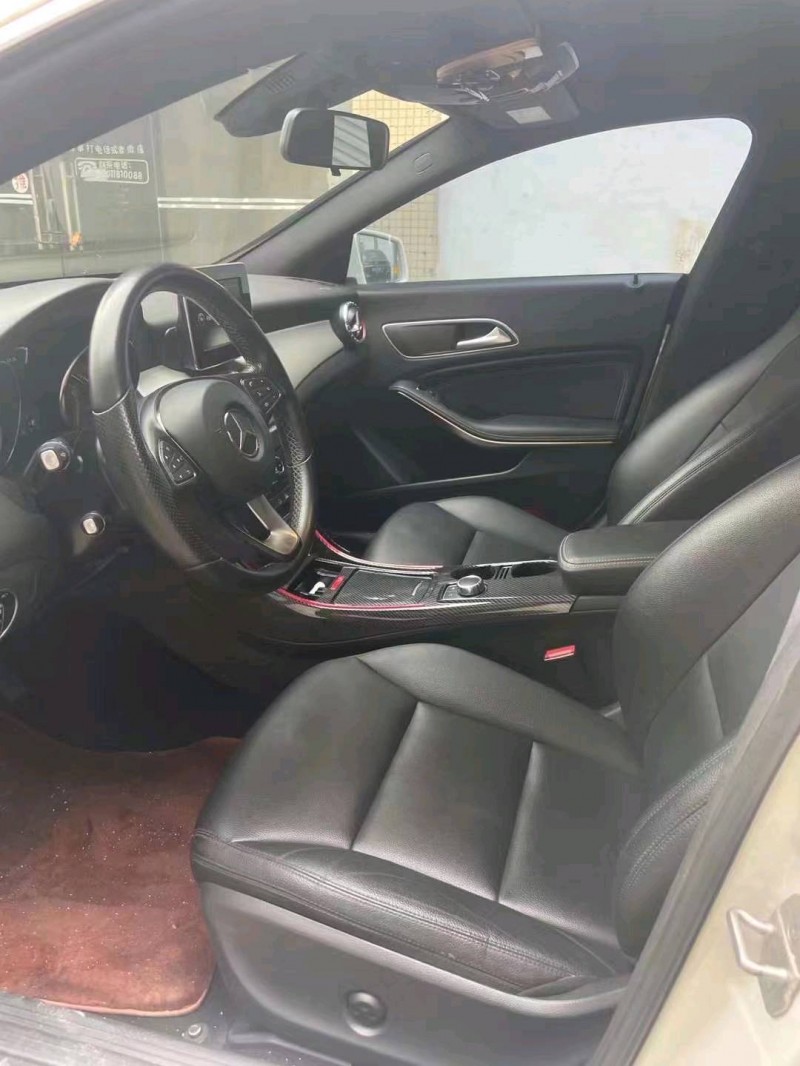 汕头16年奔驰CLA9