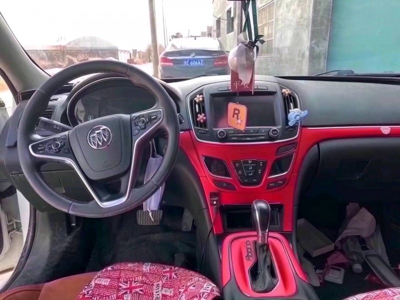 青岛15年别克君威6