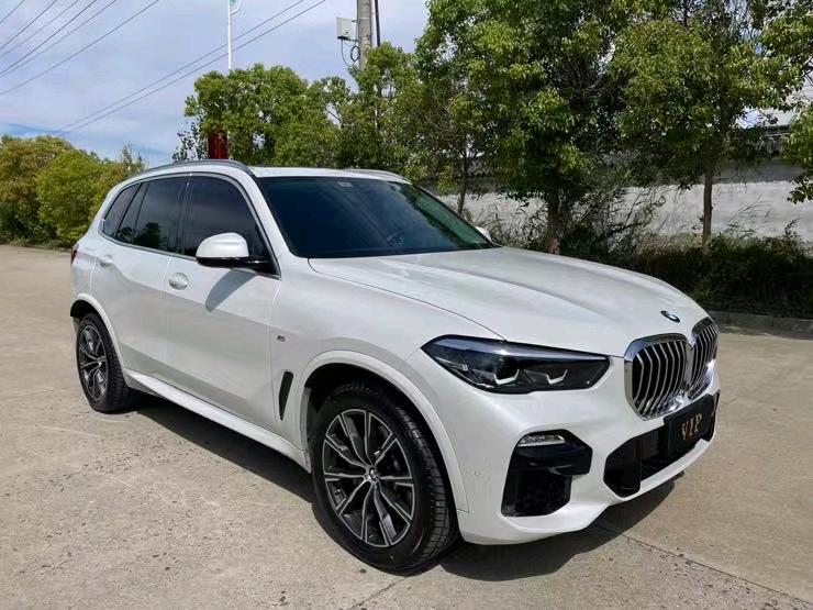 盐城21年宝马X52