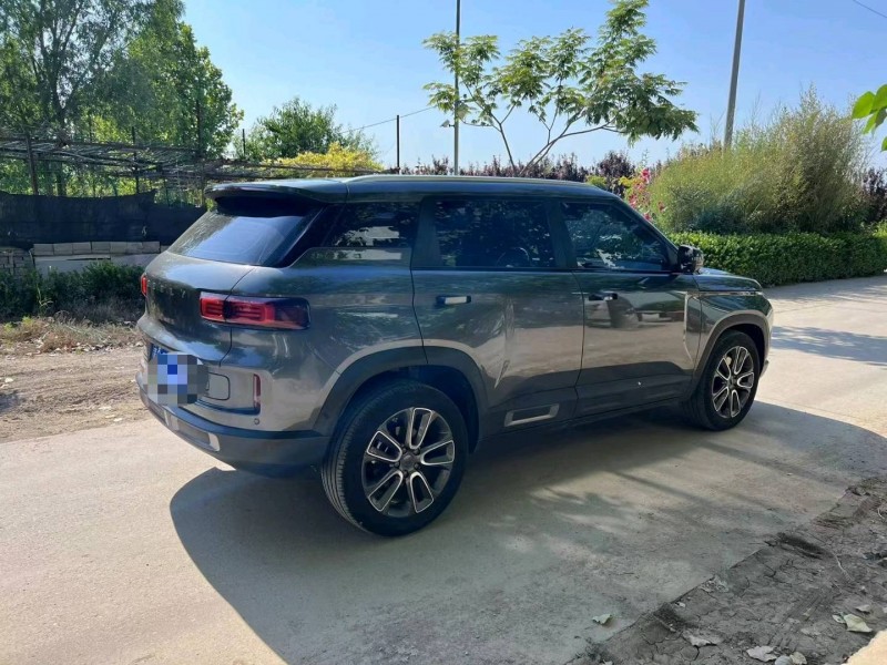 保定20年吉利icon7