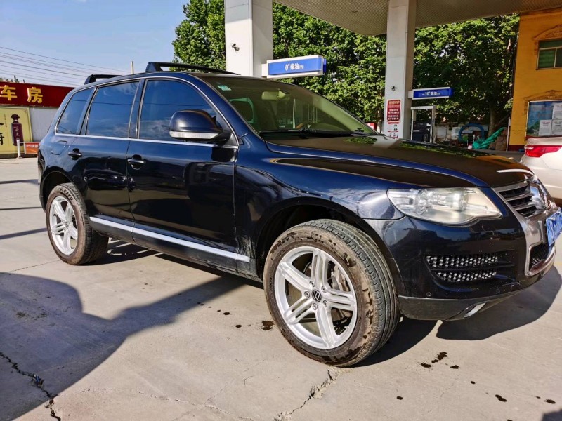 保定10年大众途锐2