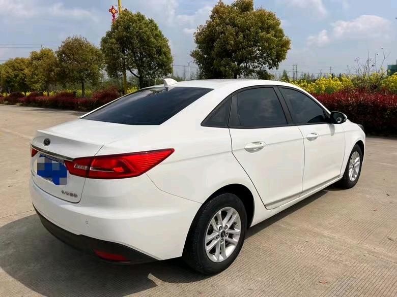 盐城19年福特福睿斯4