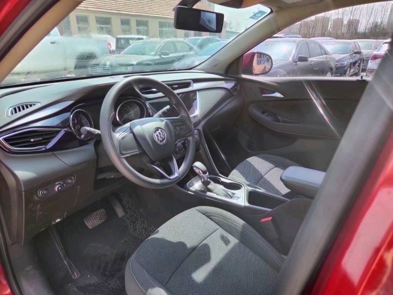 青岛20年别克昂科拉4