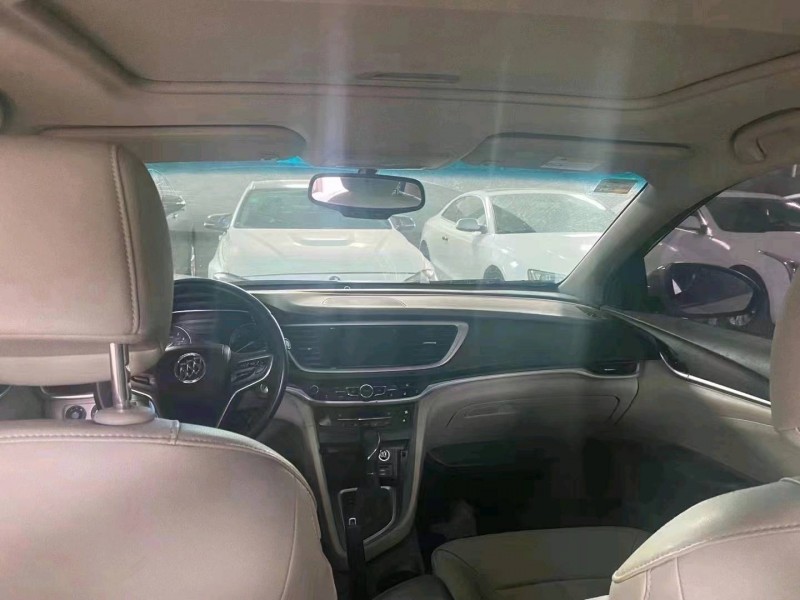 东营19年别克英朗3