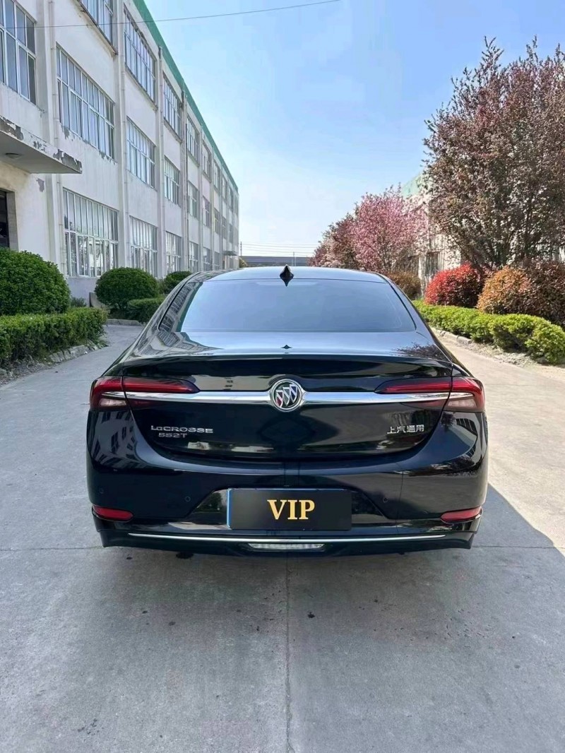 徐州21年别克君越9