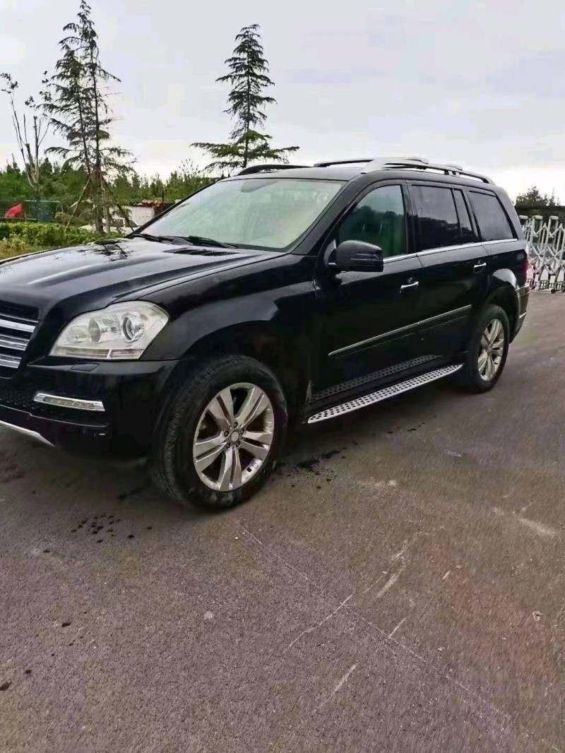 东营11年奔驰GL2