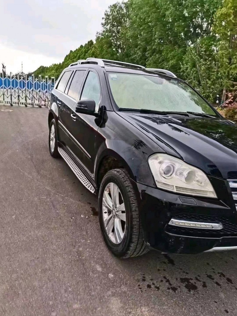 东营11年奔驰GL3