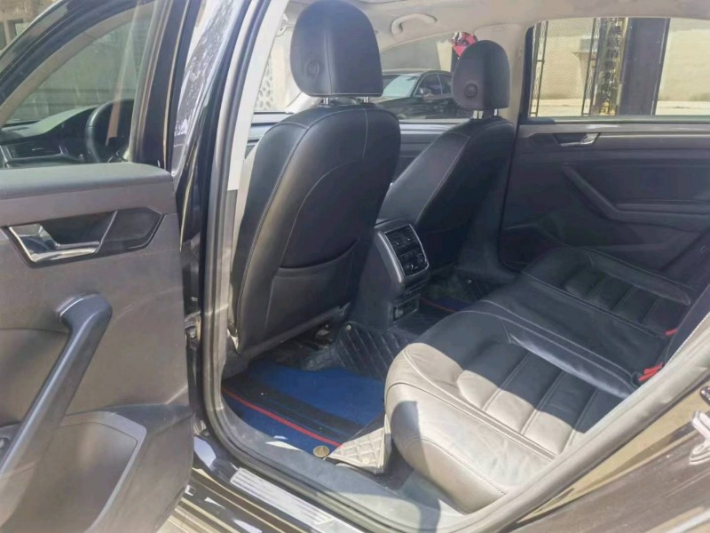 保定16年大众帕萨特5