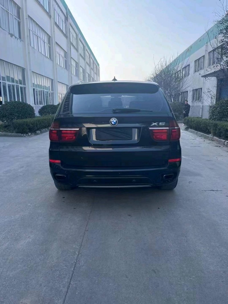 徐州11年宝马X59