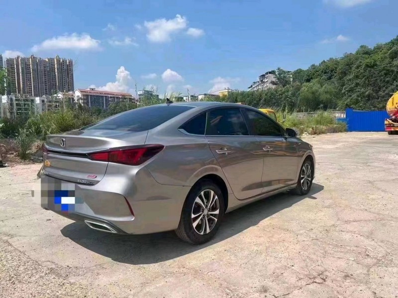 梧州21年长安汽车逸动9