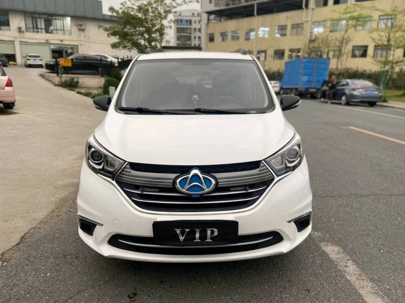 广州21年长安汽车欧尚1