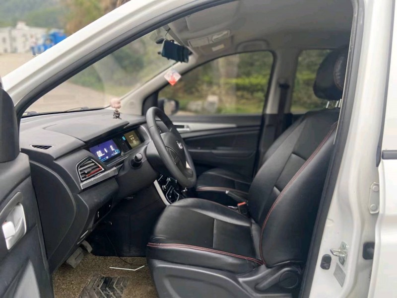 广州21年长安汽车欧尚8