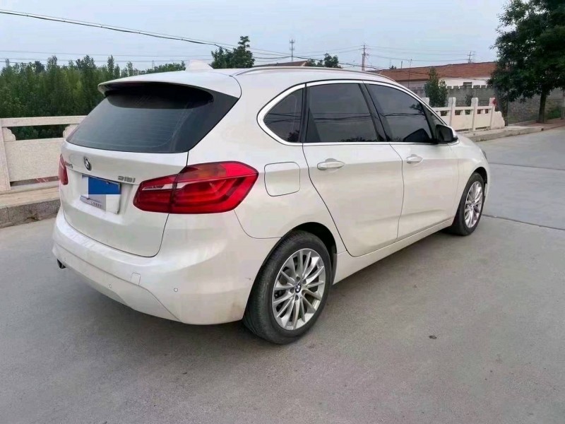 东营19年宝马2系7