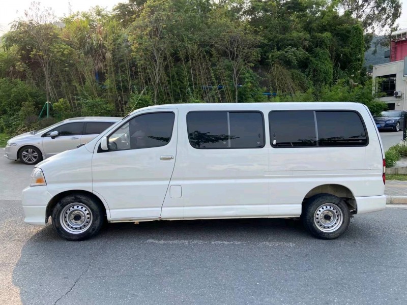 广州21年华晨金杯阁瑞斯5