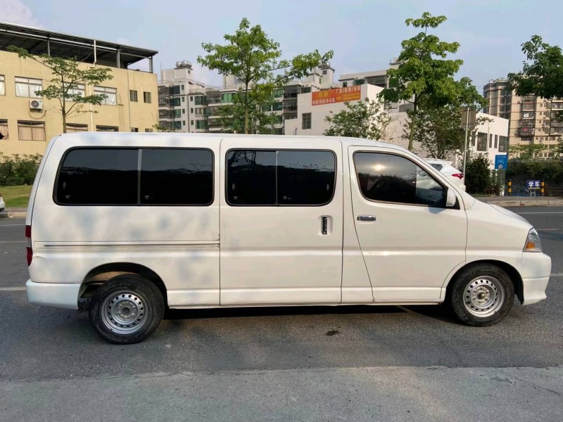 广州21年华晨金杯阁瑞斯4